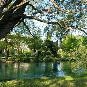 Bed & Breakfast Mas Le Pont Des Aubes