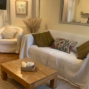 Appartement Lou Magnan, LʼIsle-sur-la-Sorgue