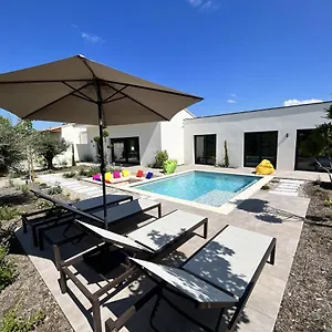 Villa Villas De Provence - Maison Avec Piscine Chauffee 